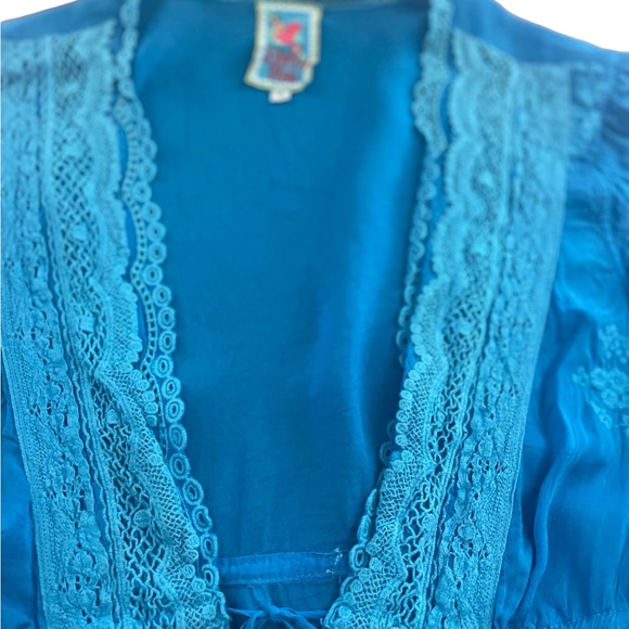 Johnny Was Turquoise short sleeve boho embroidered tunic hanker-chief top XL - Picture 3 of 11